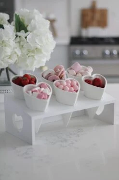 Ceramic Heart Snacking Station – White -Pretty Little Home 11IMG 7186
