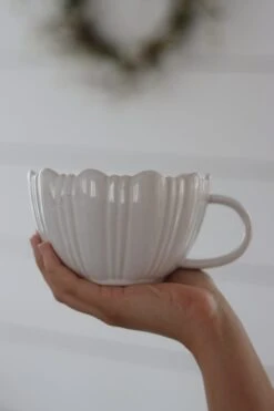 Maggie Mug – Glazed