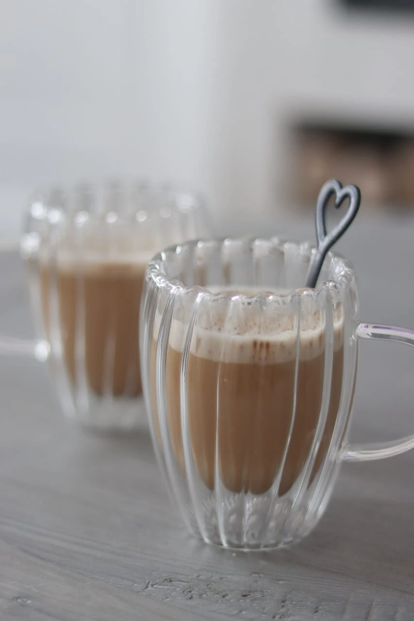 Double Wall Glass Mugs – Bubble Set Of 2 3 Double Wall Glass Mugs – Bubble Set Of 2 - Image 3