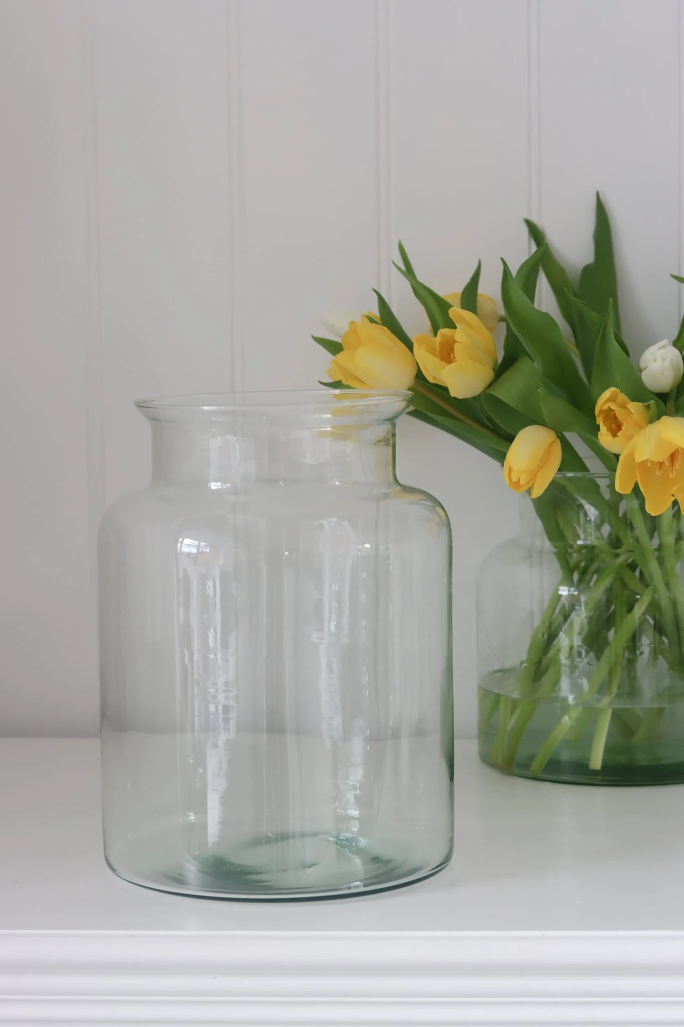 Glass Vase – Medium 2 Glass Vase – Medium - Image 2