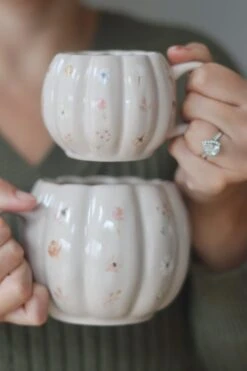 Large Pumpkin Mug – Autumn Autumn Art2