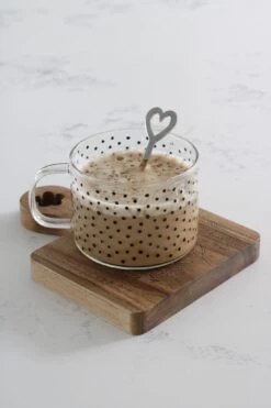 Engraved Flower Square Chopping Board – Small Natural