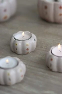 Set Of 3 Pumpkin Tea Light Holders – Autumn Floral -Pretty Little Home IMG 0860 2