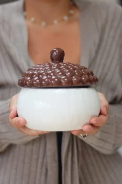 Ceramic Acorn Jar – Brown -Pretty Little Home IMG 0889 2