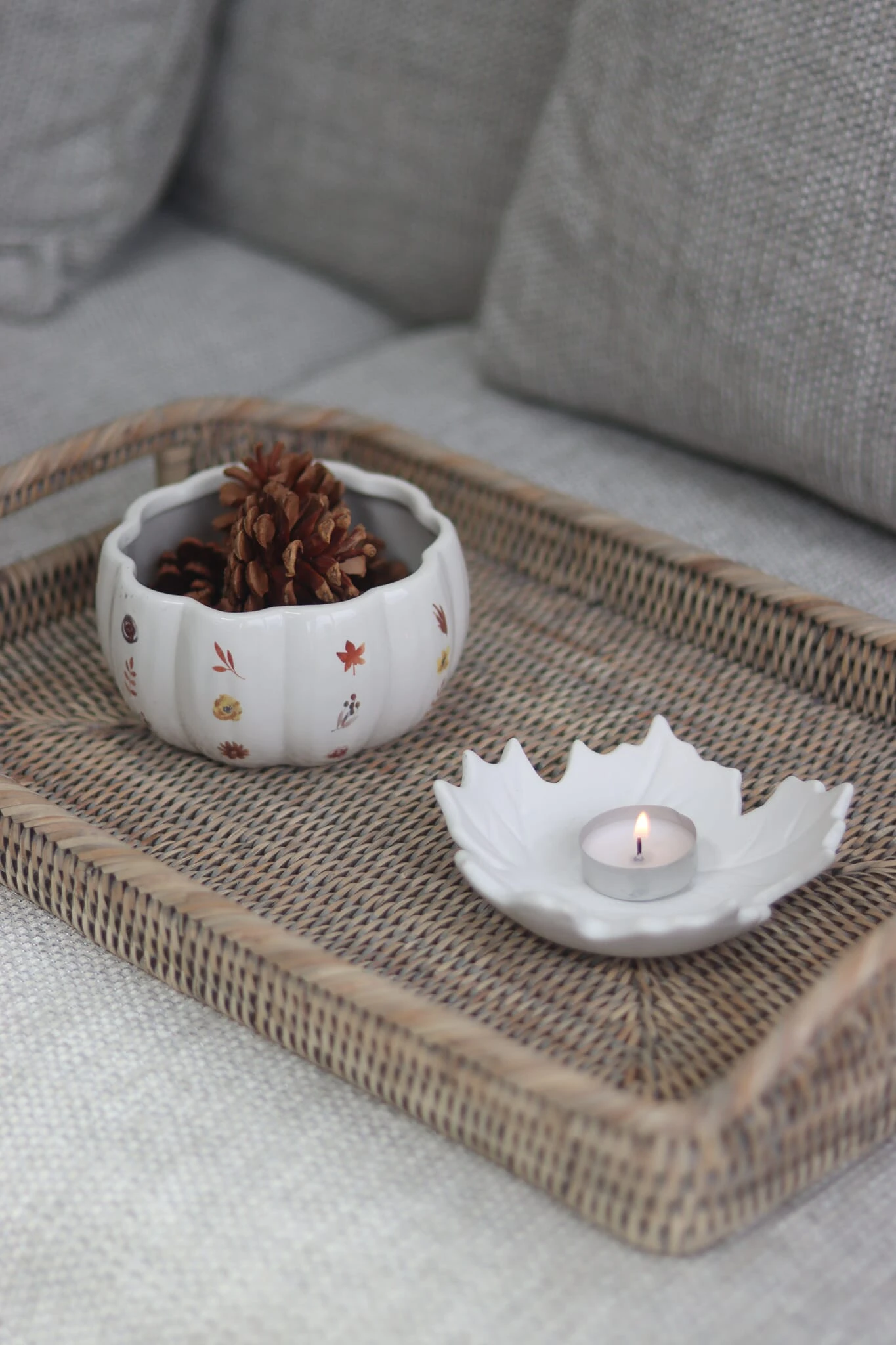 Ceramic Pumpkin Bowl – White Floral 2 Ceramic Pumpkin Bowl – White Floral - Image 2