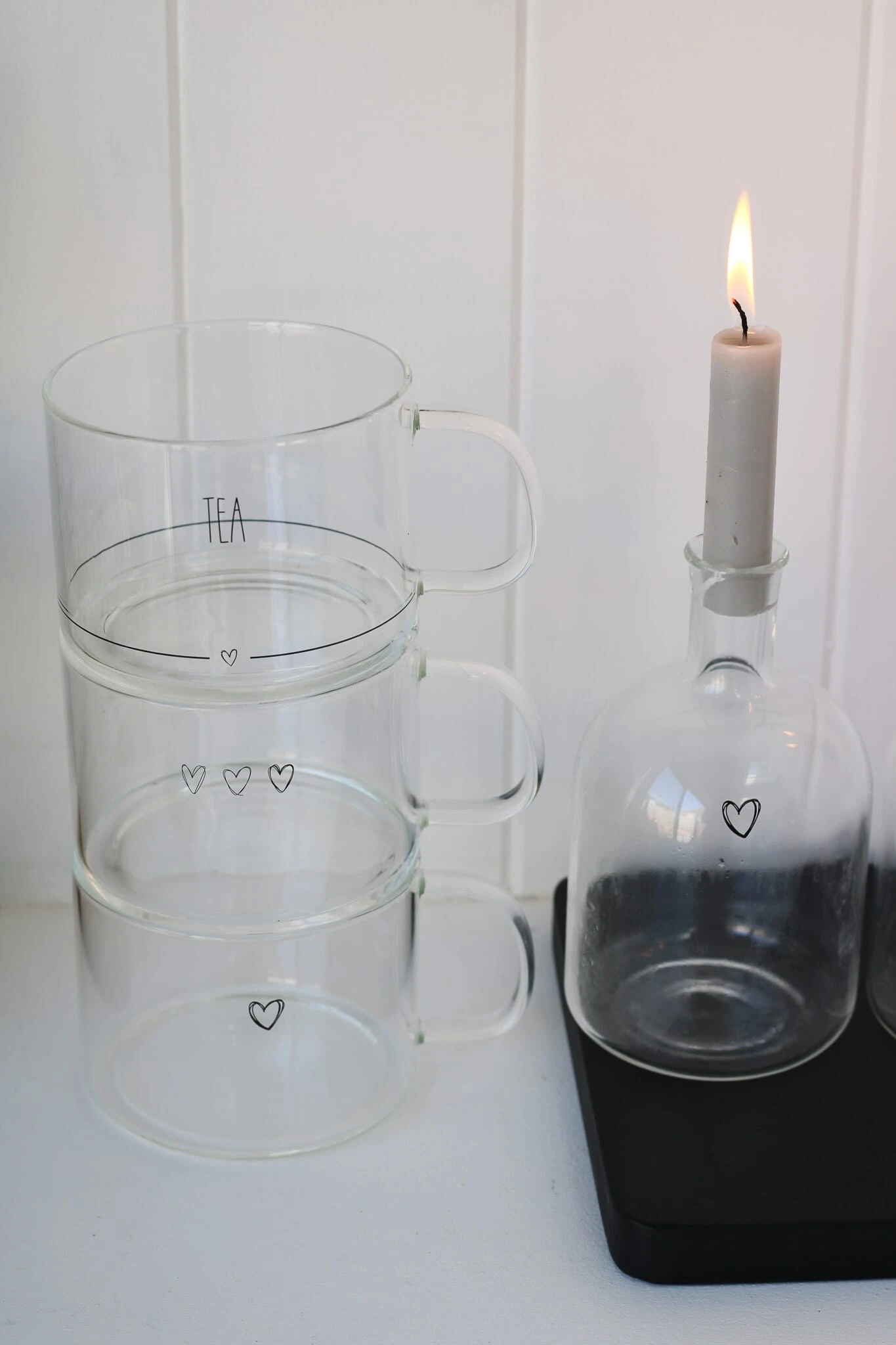 Glass Bud Vase – Set Of 2 Large/Black Hearts 4 Glass Bud Vase – Set Of 2 Large/Black Hearts - Image 4