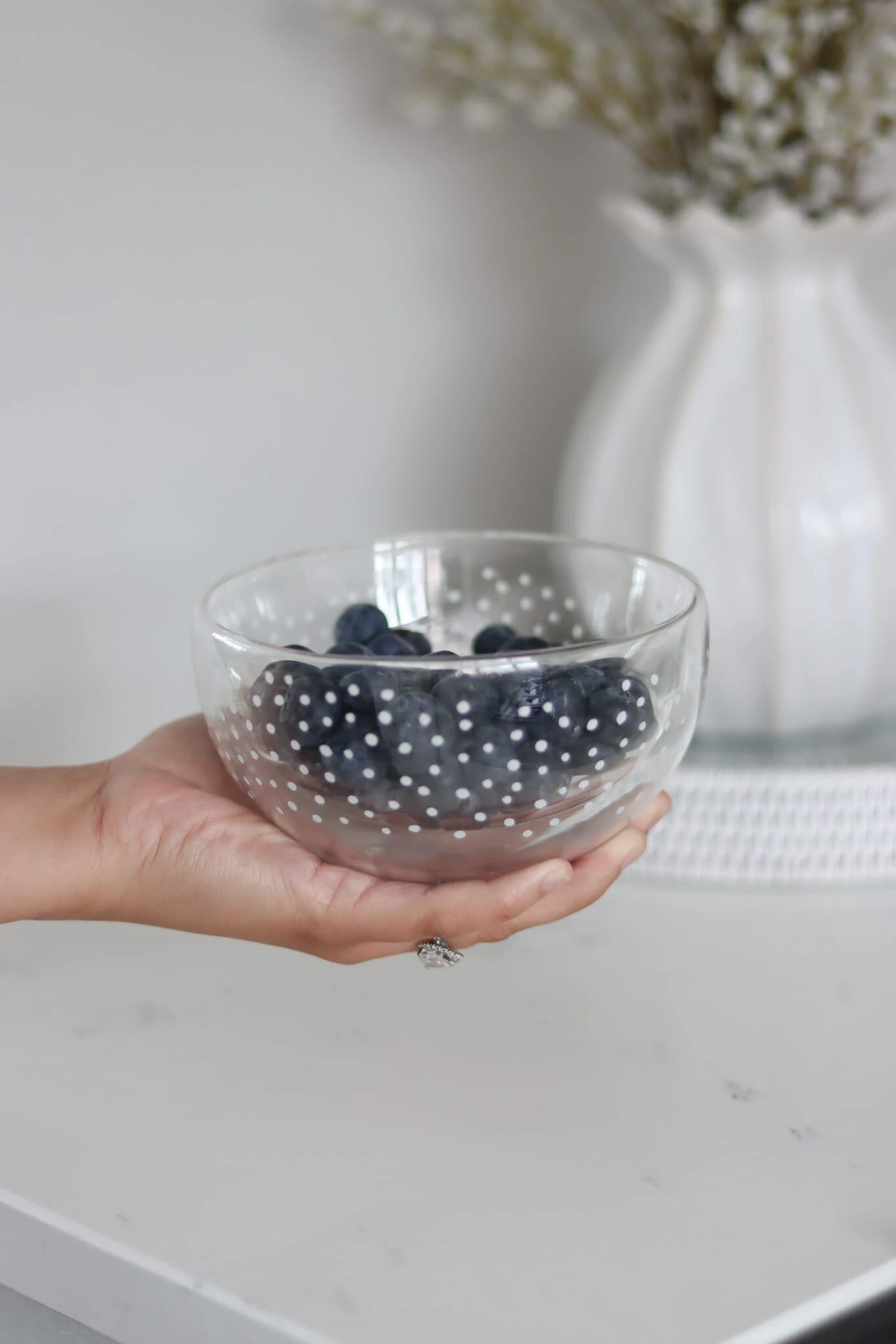 Double Wall Glass Bowl – White/Cosmos 2 Double Wall Glass Bowl – White/Cosmos - Image 2