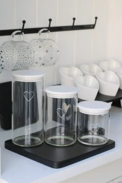 Set 3 Bamboo Storage Jars – Single Heart White Lid 1000ml