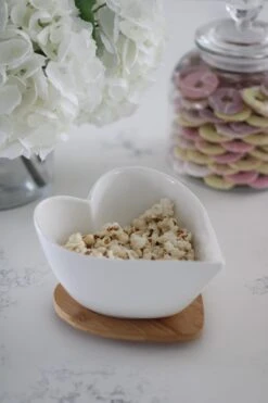 Heart Serving Bowl – Natural