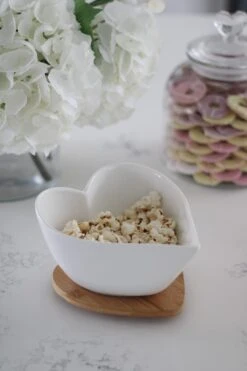 Heart Serving Bowl – Natural -Pretty Little Home IMG 6525