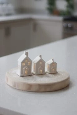 Set Of 3 Led Ceramic Houses – Large/Med/Small -Pretty Little Home IMG 7006 2