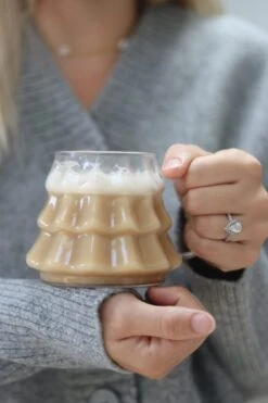 Glass Christmas Tree Mug