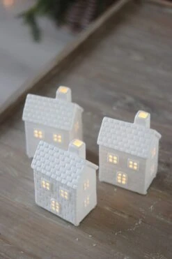 Set Of 3 Large Square Ceramic Houses 6 Set Of 3 Large Square Ceramic Houses -Pretty Little Home IMG 7488