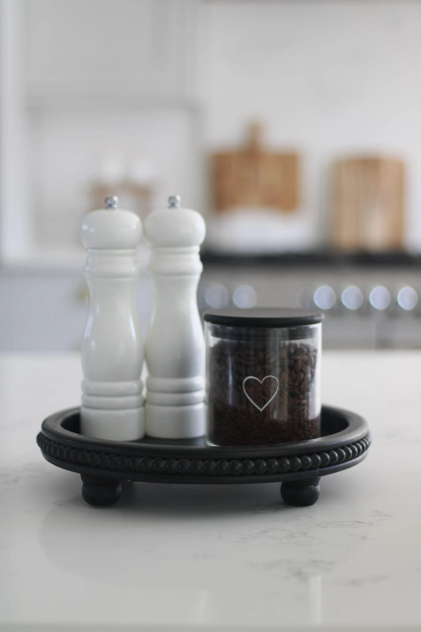 Beaded Round Tray – Black 2 Beaded Round Tray – Black - Image 2