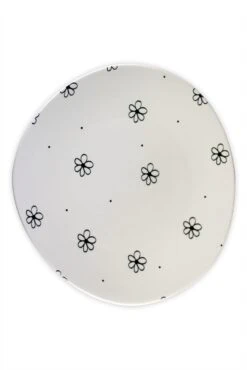 Irregular Ceramic Plates – Black Floral 4pc Set -Pretty Little Home IMG 8204