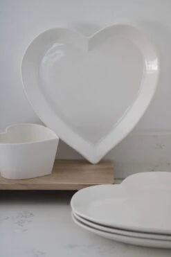 Ceramic Plates -Heart Shape/4PC Set -Pretty Little Home IMG 9539