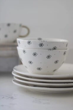 Irregular Ceramic Plates – Black Floral 4pc Set -Pretty Little Home IMG 9554