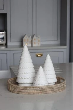 Scalloped Ceramic Christmas Tree – Large -Pretty Little Home LTimage00113