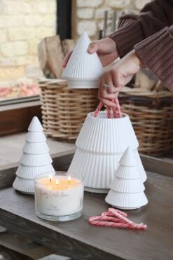 Fluted Ceramic Christmas Tree – Jar -Pretty Little Home fjimage00096