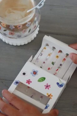 Set Of 4 Glass Straws – Floral