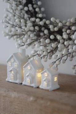 Set Of 3 Led Ceramic Houses – Large/Med/Small -Pretty Little Home led2imaimage00061