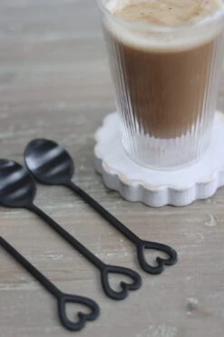 Set Of 3 Heart Latte Spoons – Black -Pretty Little Home lsimage00020