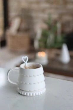 Scalloped Christmas Tree Mug -Pretty Little Home smimage00019