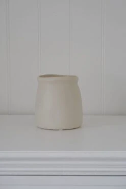 Dimpled White Ceramic Vase -Pretty Little Home v3DSC08457 2