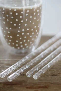 Set Of 4 Glass Straws – White/Multi Heart